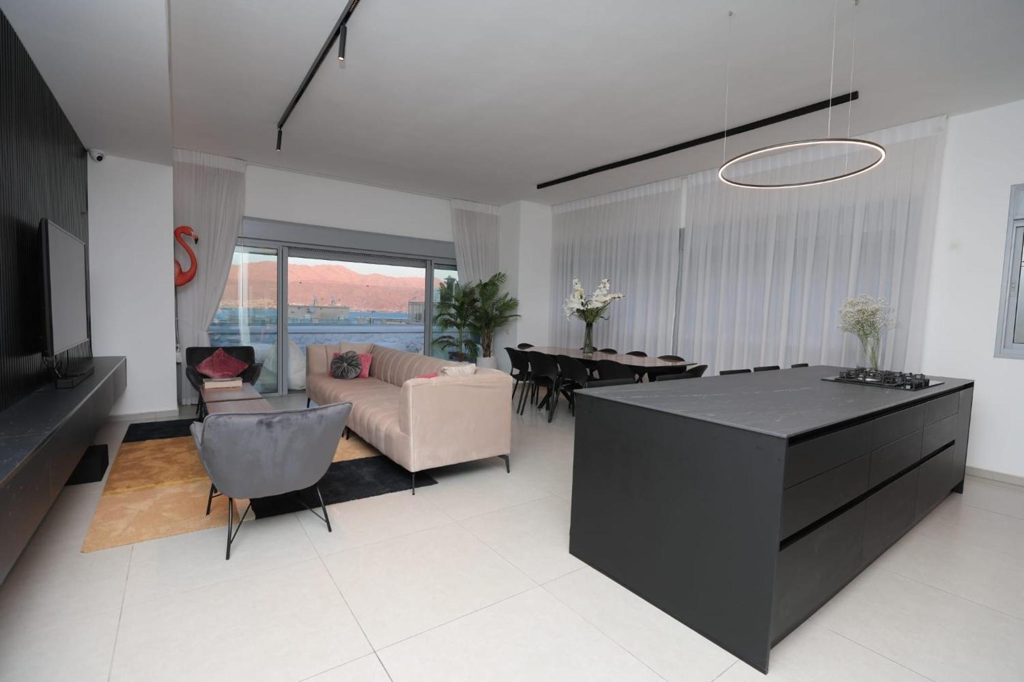 Z Lotus Garden Villa Ейлат Екстериор снимка