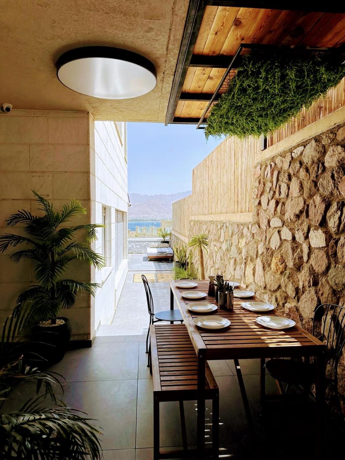 Z Lotus Garden Villa Ейлат Екстериор снимка